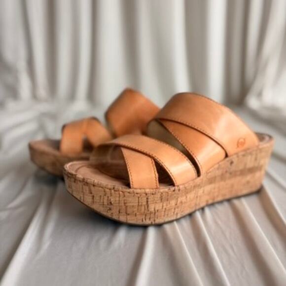 Born Shoes - Børn Kapiti Cork Leather Wedge Sandals - Creamsicle Orange, Size 9